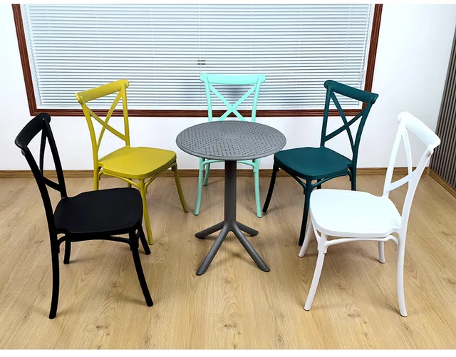 High quality Cheaper Price Plastic Modern Dining Chairs Colorful Restaurant PP Plastic Cross Back Chair