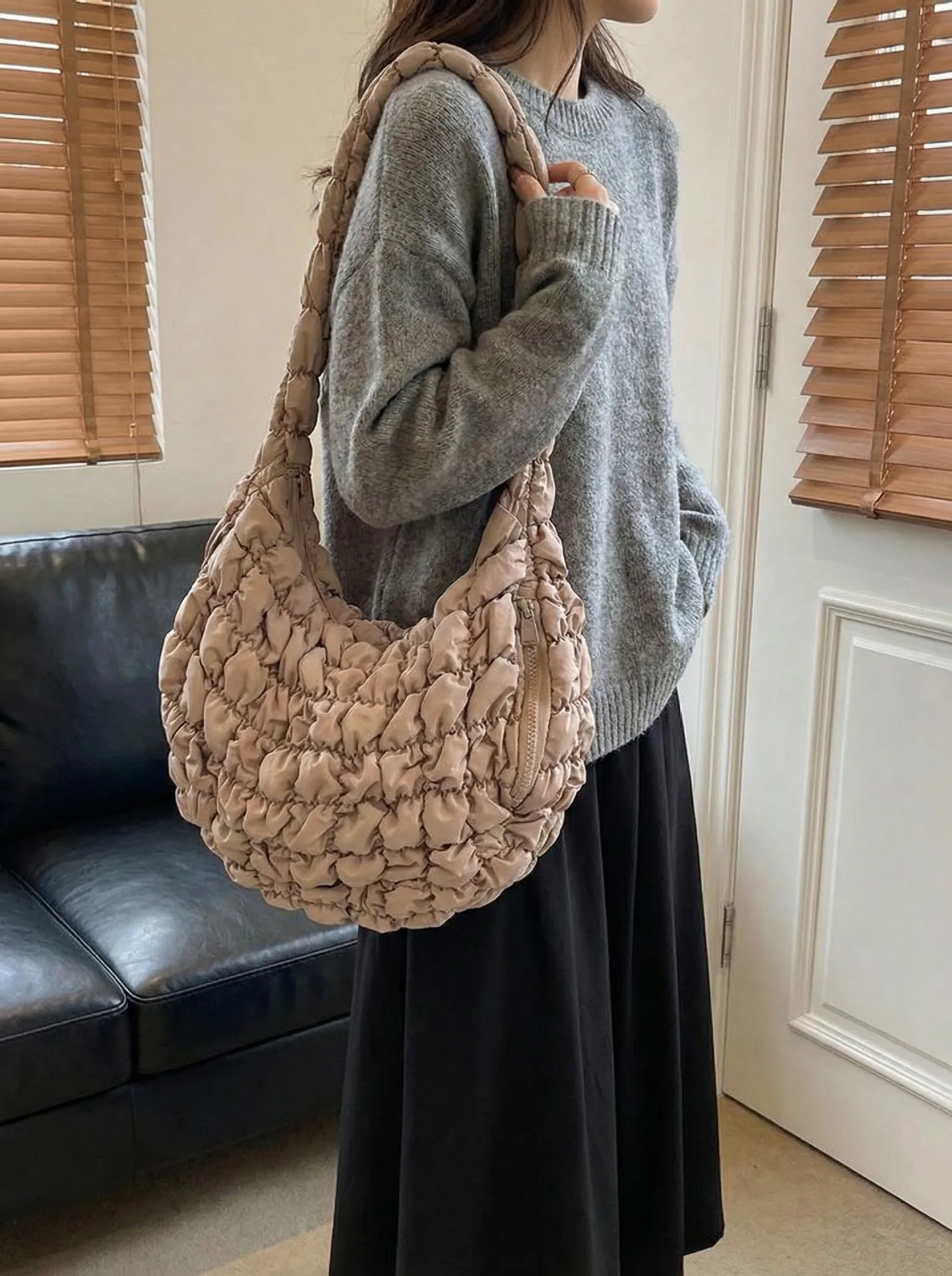 YIYIDSTO Upgraded Cloud-style Simple Fashion Shoulder Dumpling Bag Large-capacity Polyester Women's Bag Zipper Closure Single