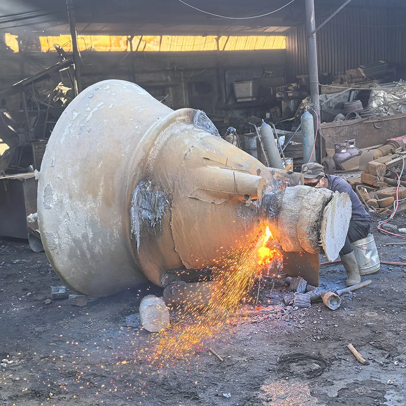 Customize Various Types of Cast Steel Slag Tanks manufacture