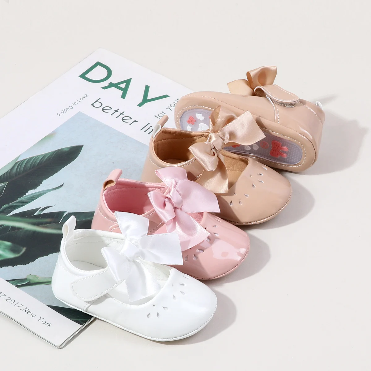 Big Bowknot Design Bling Cloth Material Soft Sole Princess Newborn Infant Bbay Shoes for Girls factory