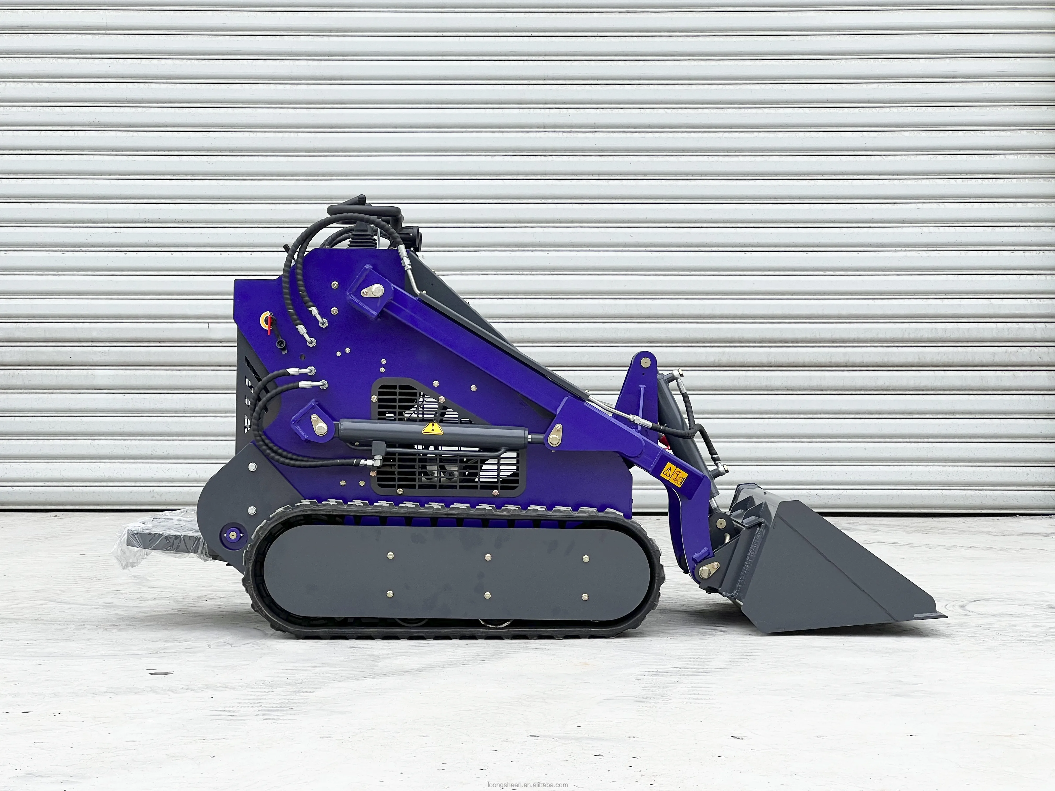 Chinese Mini Skid Steer Loader 380kg Hot Sale Skid Steer Loader with Trencher for Farm Use