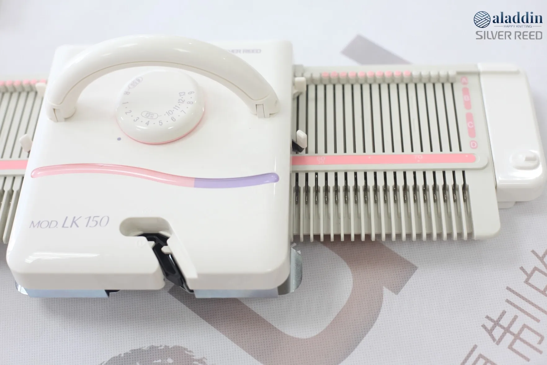 Recruiting Agents Beginner Hand-Driven Weaving Machinery for Home Use Condition Knitting Machine for Silver Reed LK150