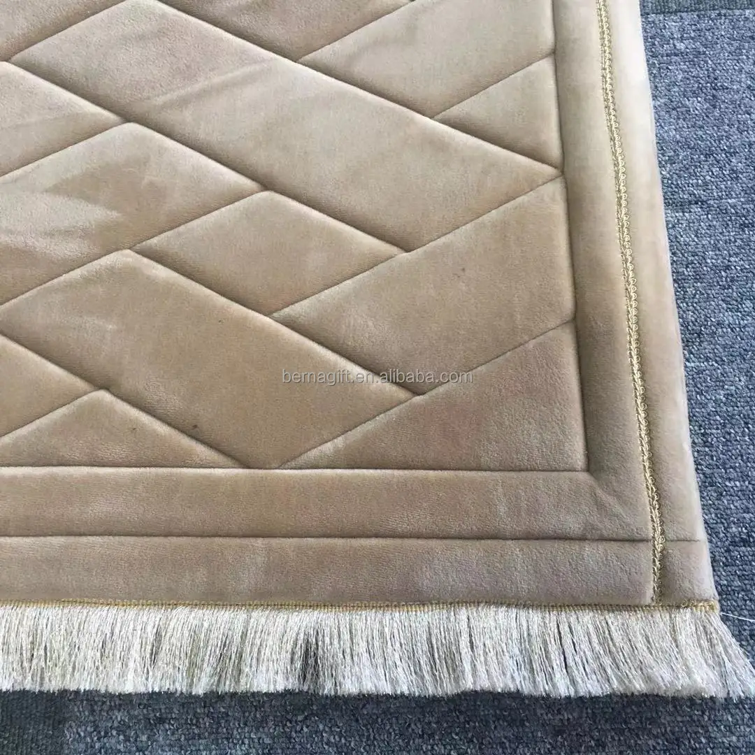 Portable Foldable Dubai Muslim Praying Arabic Mat Sejadah/prayer Mat