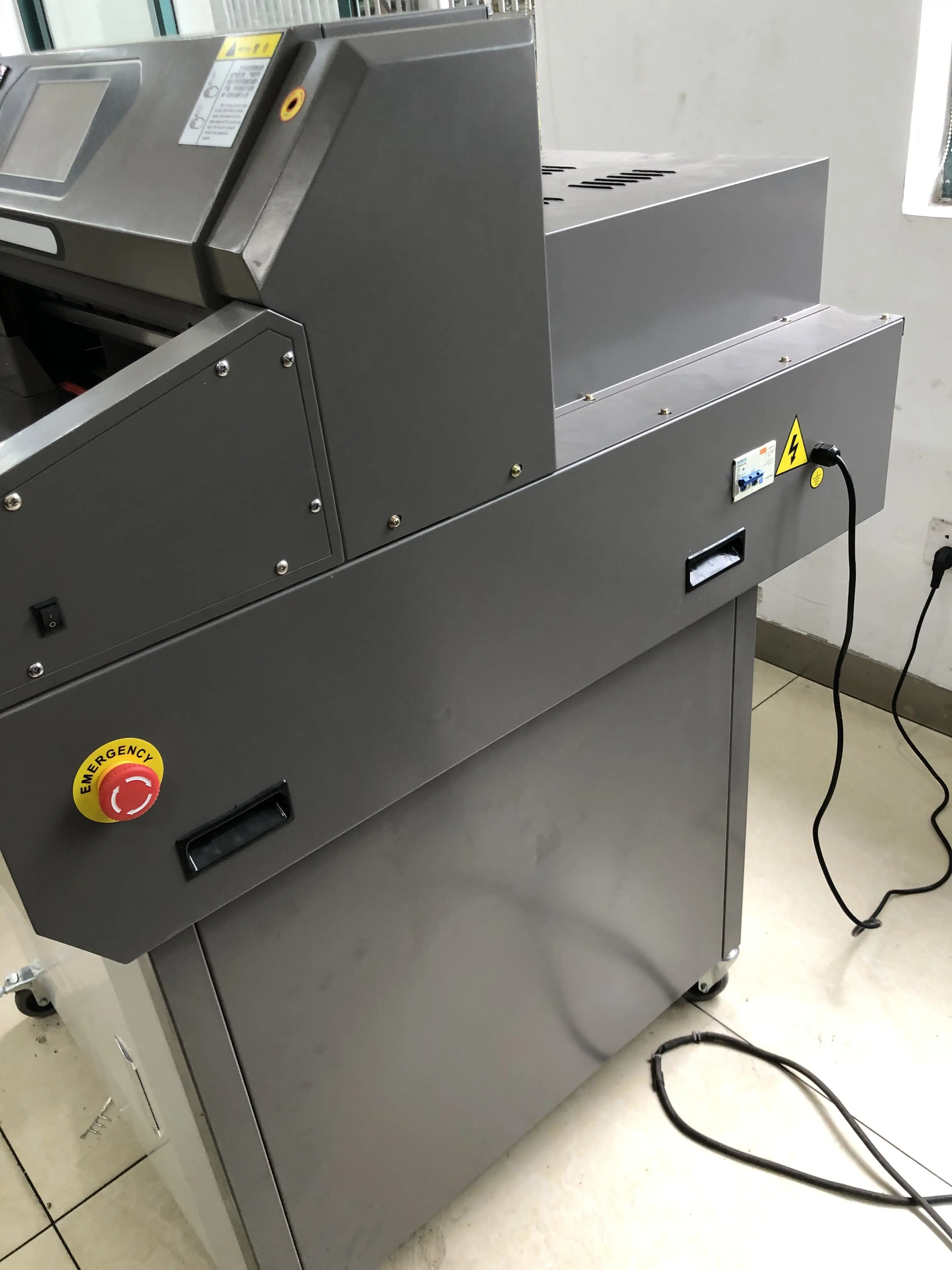 E4608T Programmable Programmable Cutting Size 460mm Paper Cutter