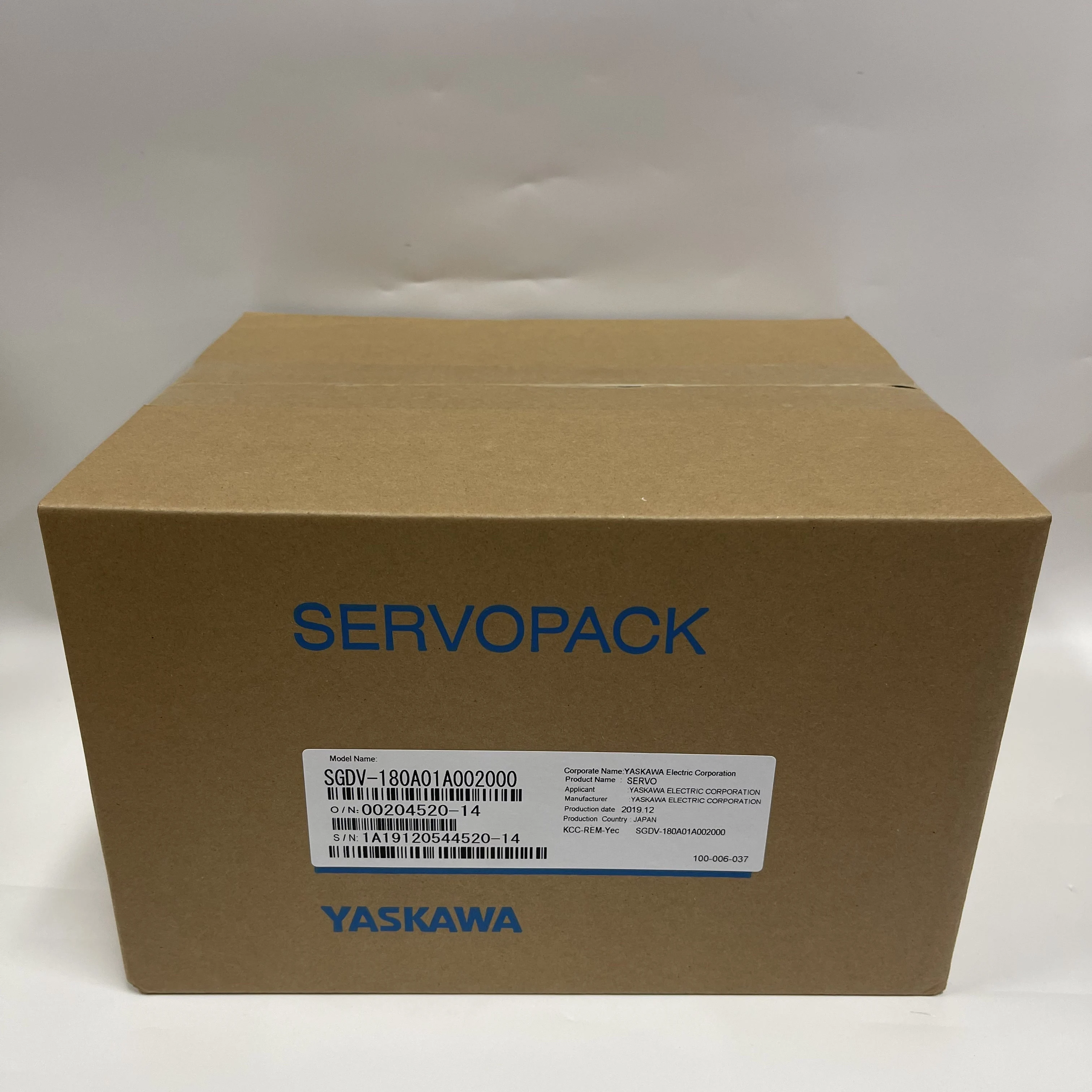 YASKAWA Servopack Servo Driver SGDV-180A01A002000 YASKAWA Servopack Servo Driver SGDV-180A01A002000