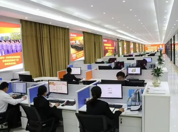 HPE 12TB SAS 12g Business Critical 7.2K LFF LP Helium 512e Multi-vendor SSD/HDD 3.5\" Internal Hard Disk Business Server 1 Year