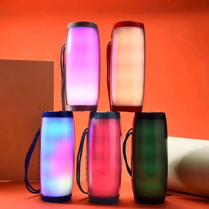 TG157 Led Flashing Light Wireless Speaker Portable With Rope Outdoor Loudspeaker 1200mah Fabric Subwoofer Fm Radio Speakers