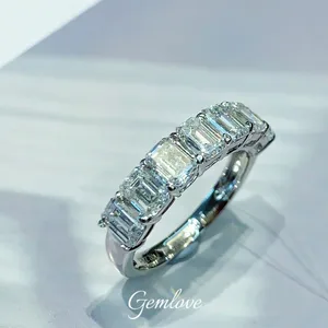 Women PT950 Platinum Ring 7 Lab Diamonds (0.32CT Each) Princess & Baguette Cut 3.731g Lightweight Band