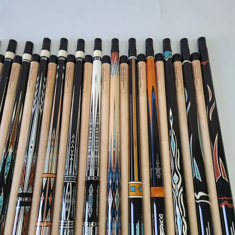 New Arrival Billiard Pool Cue 142cm Length 12mm Tip Size Radial Pin Decal Design Maple Wood Carom Cues for 3 Cushion Cues