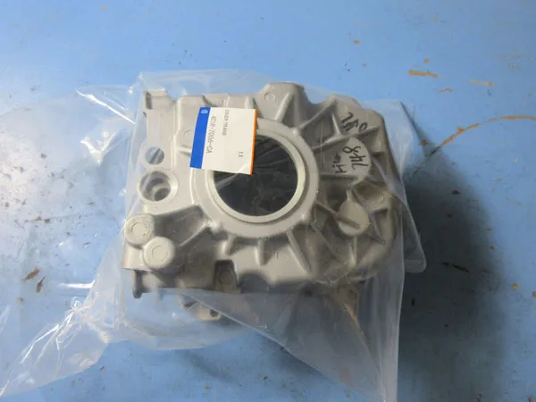 Genuine Transmission Rear Cover for Ford Transit V348 4C1R 7K400 BB 4C1R 7K400 BC