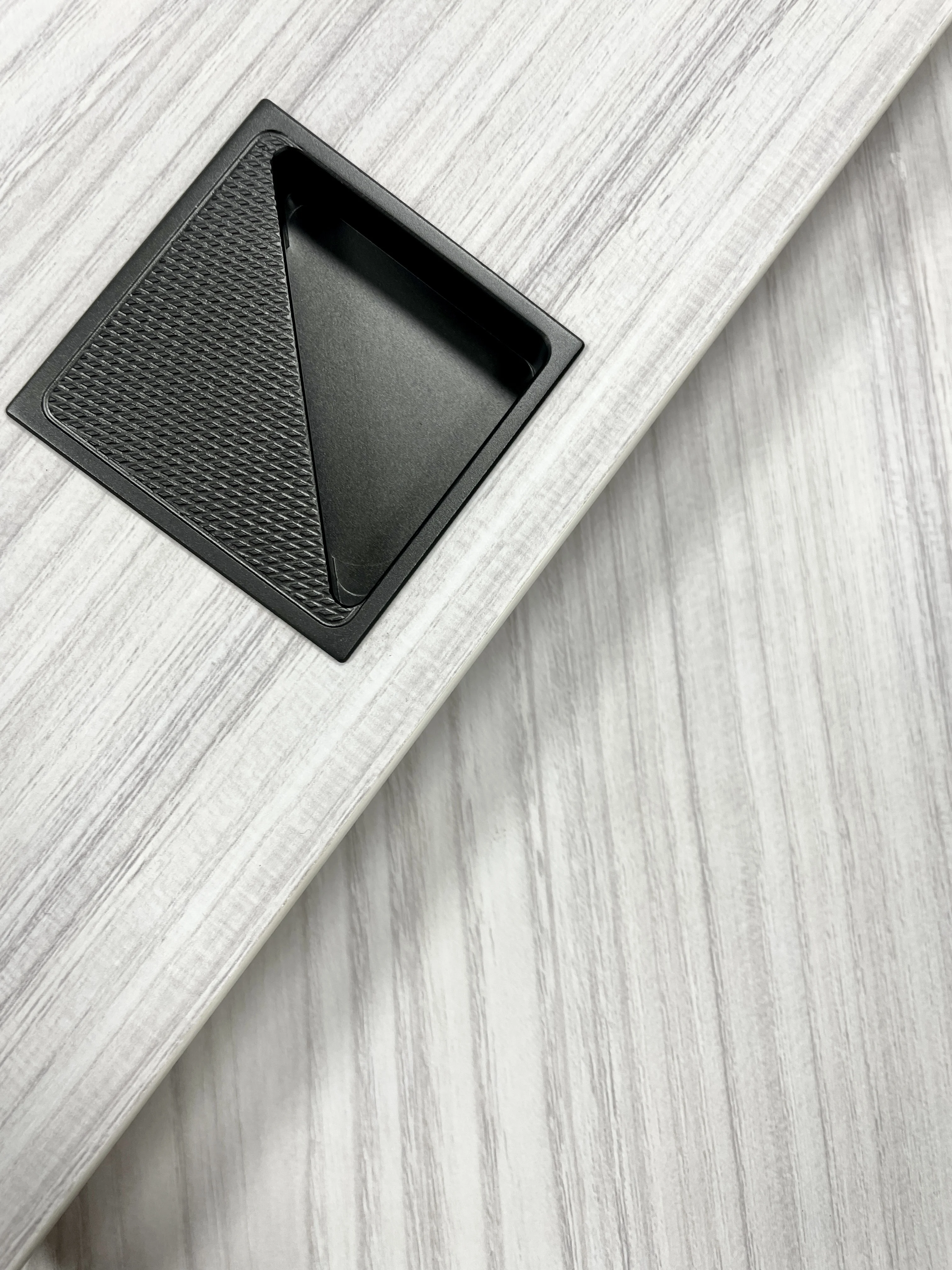 New Aluminum Classic Modern Bedroom Bathroom Drawer Cabinet Pull Handle Rectangular Door Knobs China Kitchen Cabinet Customized
