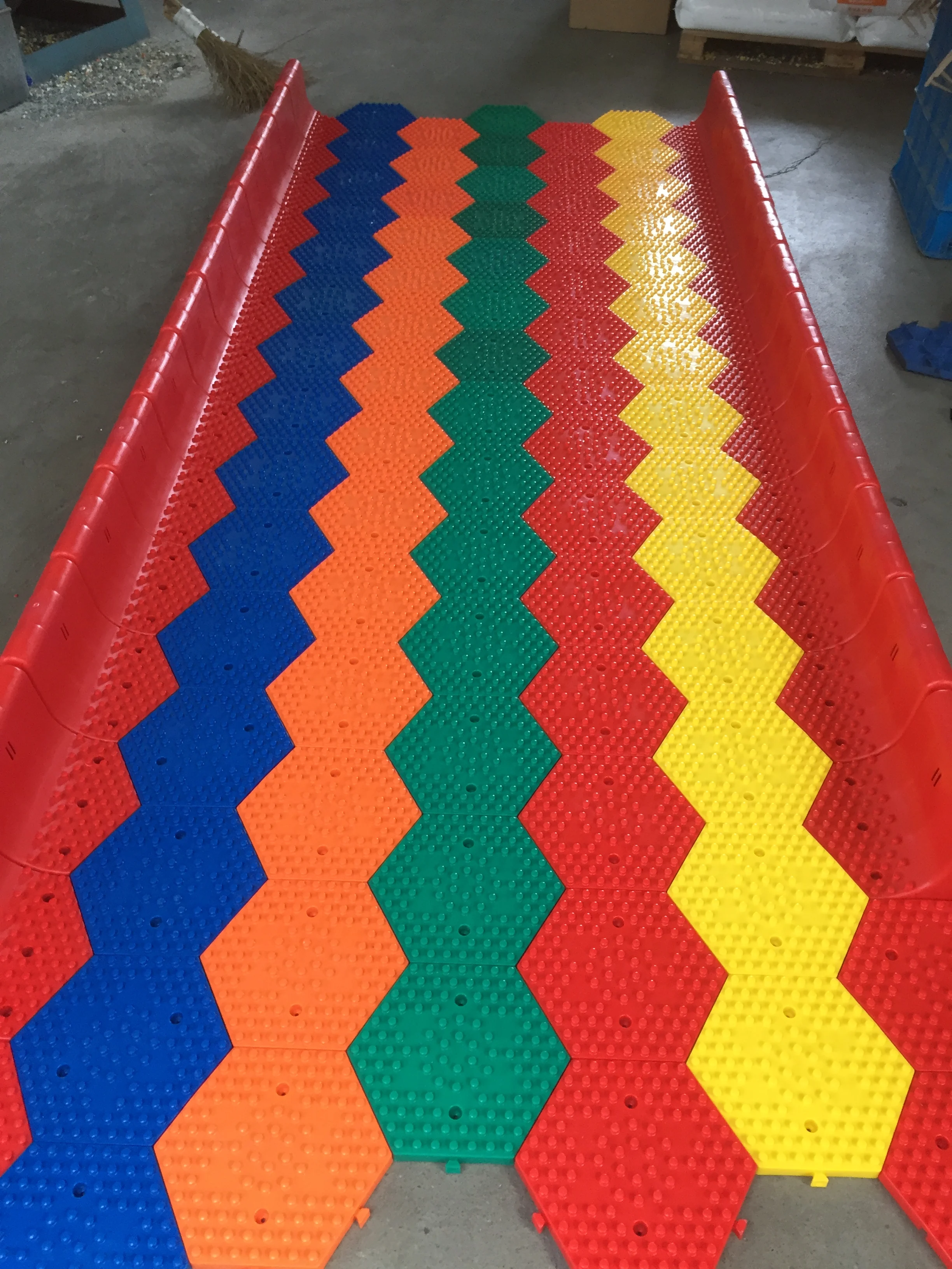 Factory Direct Sales Colorful Snow Dry Ski Slope Mat Artificial Dry Skiing Mat for Outdoor