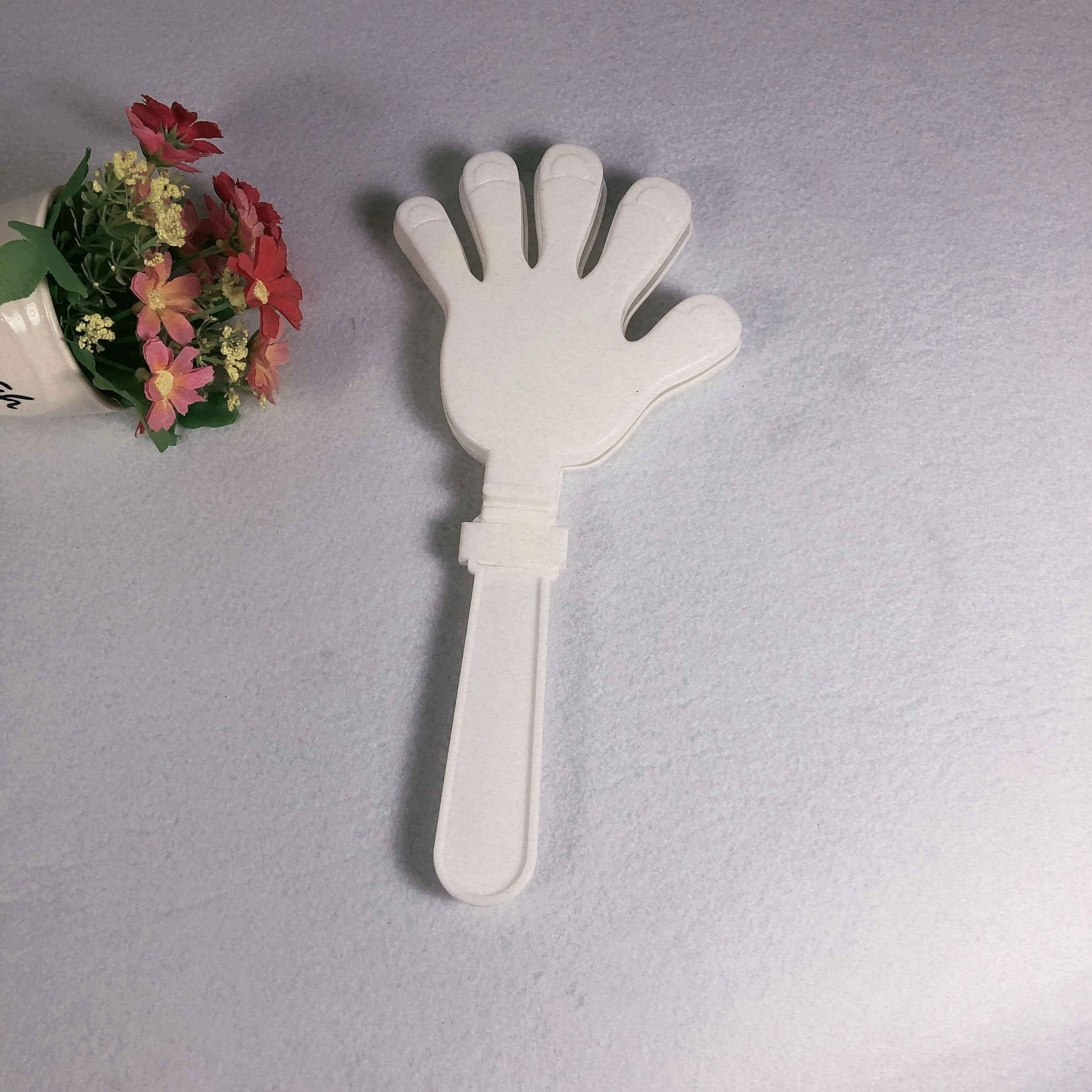 Дешевая детская игрушка, пластиковая ручная Хлопушка, шумогенератор