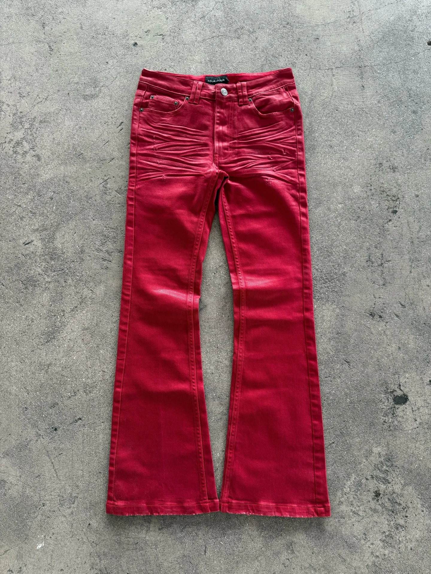 Salati Custom-designed Men's Red Regular-Fit Mid-Rise High-Street Style Jeans in Street-Style Vintage Washed Denim