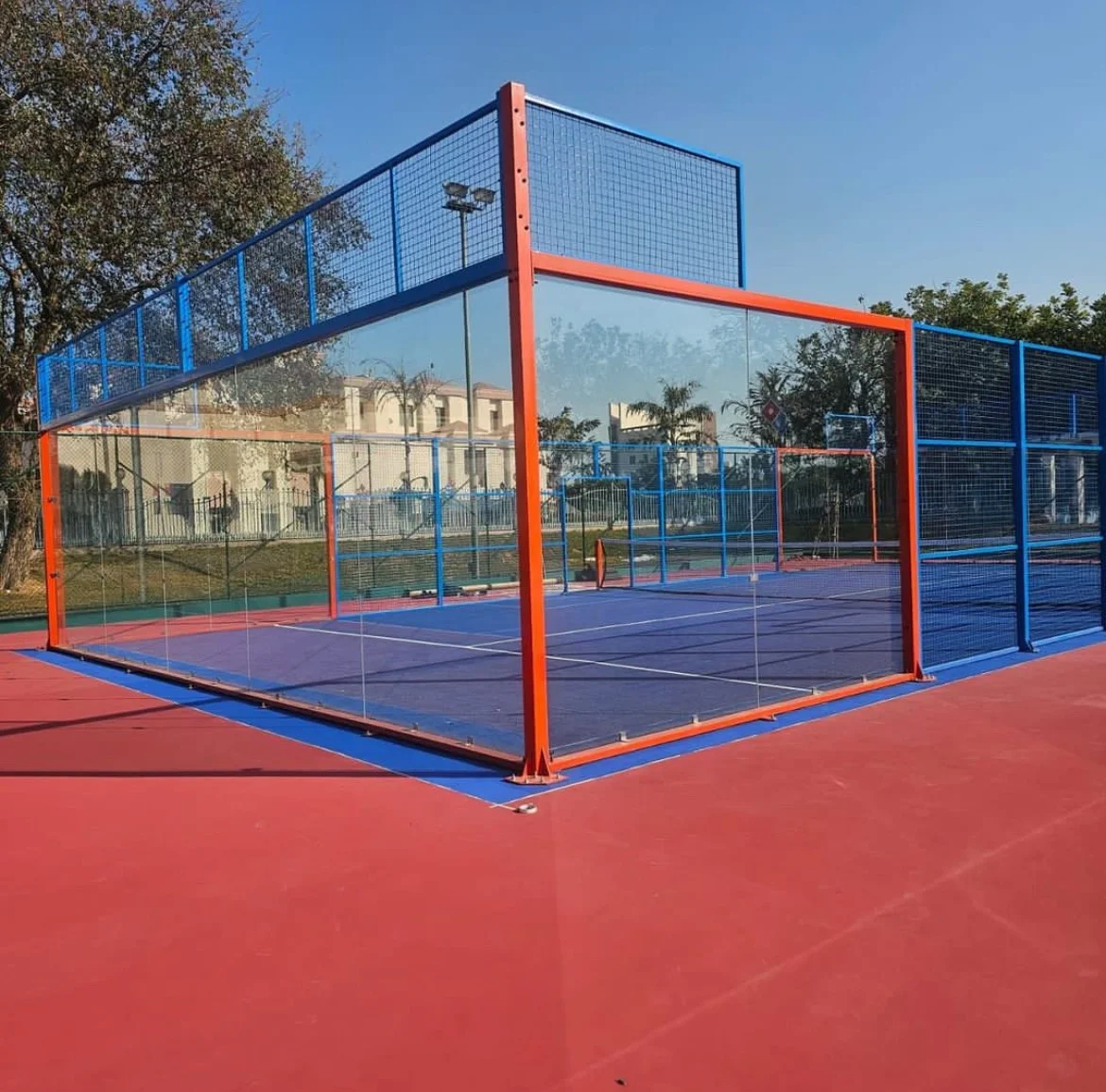 Крытый и открытый Теннисный корт падель из стали стекла материал