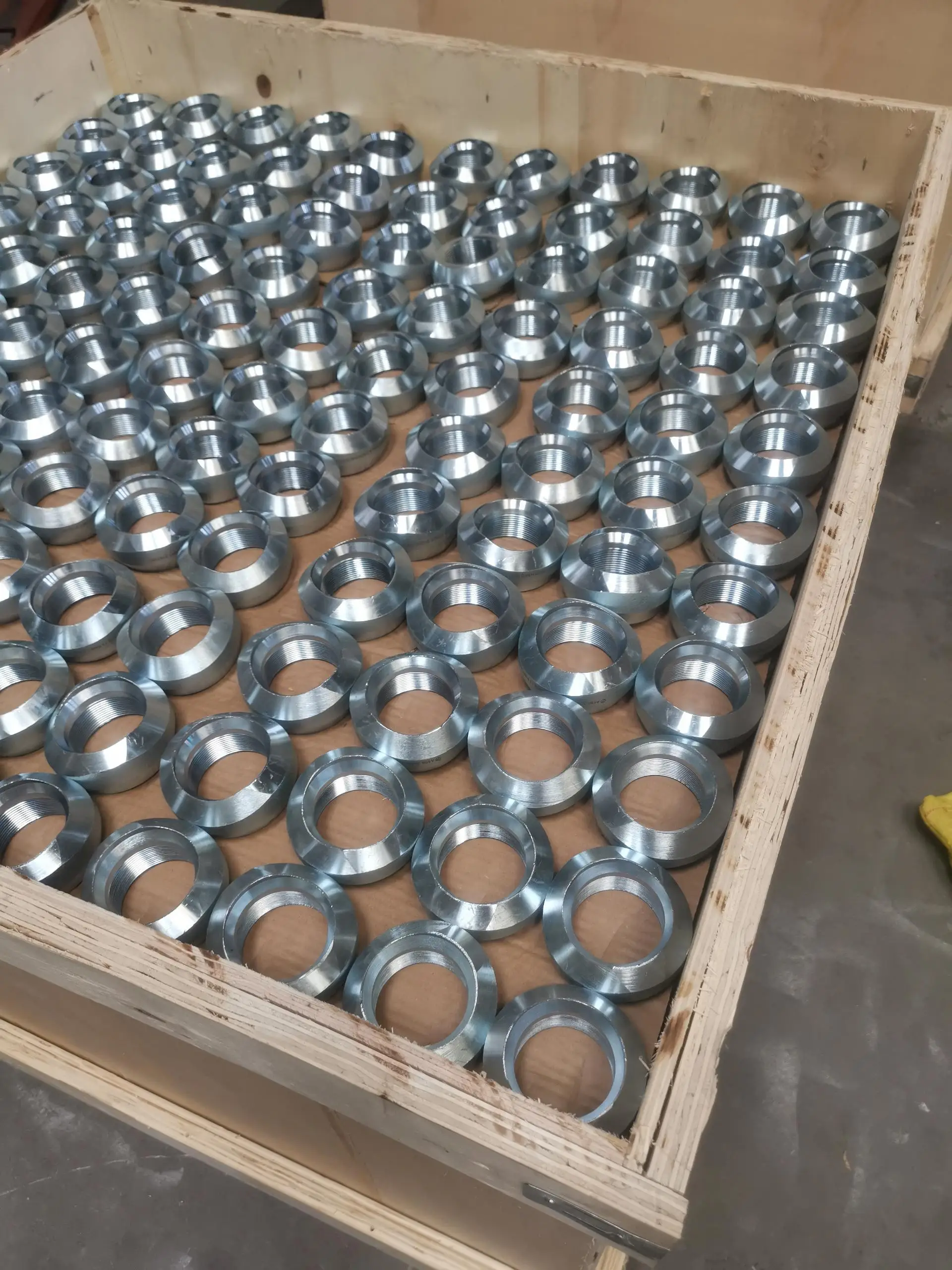 Seamless Straight Reducing Tee SCH40 DN50 ASTM A234 WPB Butt Joint ASME B16.9 Pipe Fittings