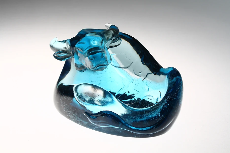 Customized Glass Sculpture Amber Bull Statue Art Crystal Crafts Glass