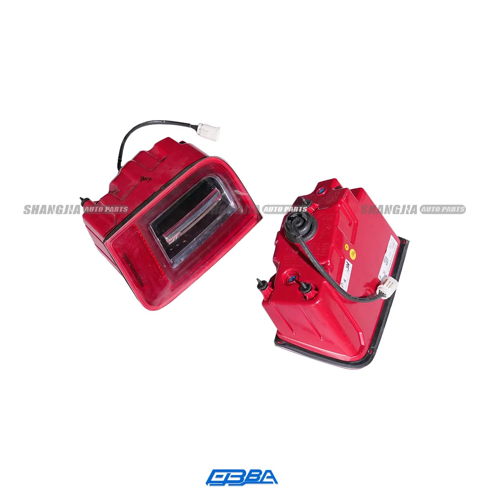 OEM 63217447043 63217447044 Car Replacement Part Specific Bi LED Tail Lights For Rolls Royce Cullinan