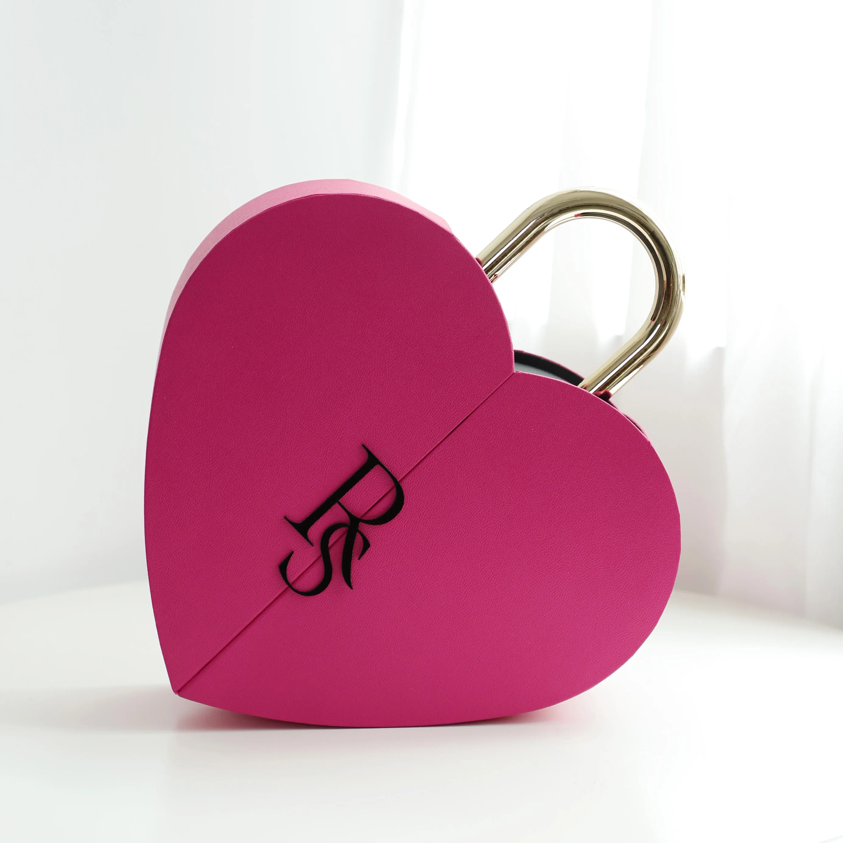 Yeuvshurn Valentine's Day New Lock Heart Gift Box Valentine's Day