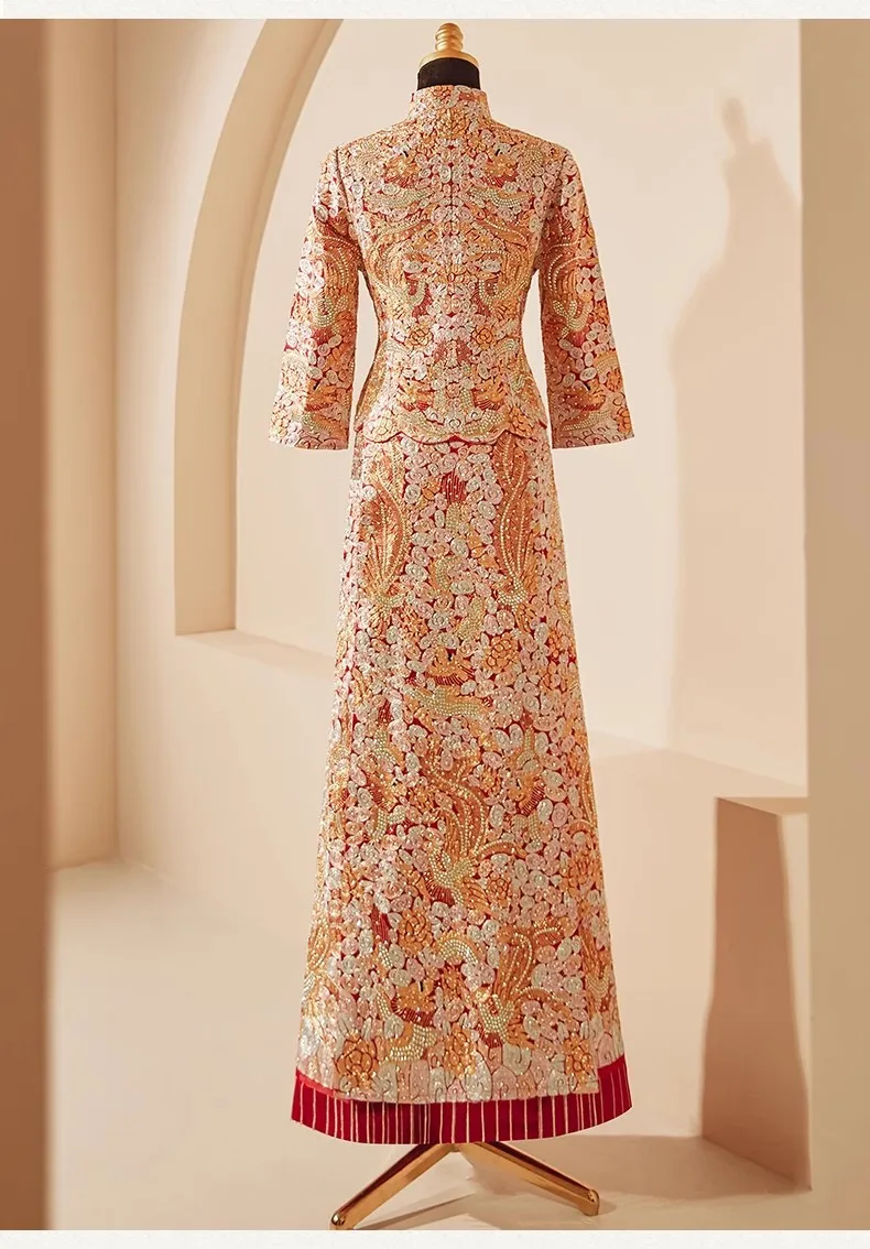 gold chinese wedding dress Elegant Plus-Size Xiuhefu: Champagne Chinese Bridal Gown (up to 10XL) Mulan Weddings