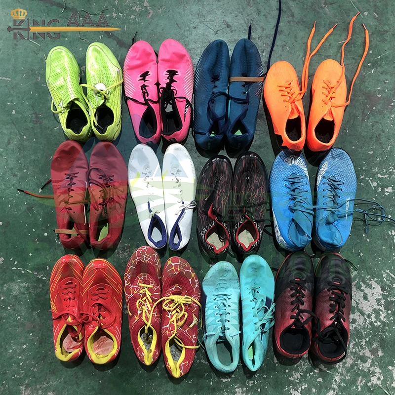 High Quality Football Sport Shoes Nonslip Fashion Men Used Soccer