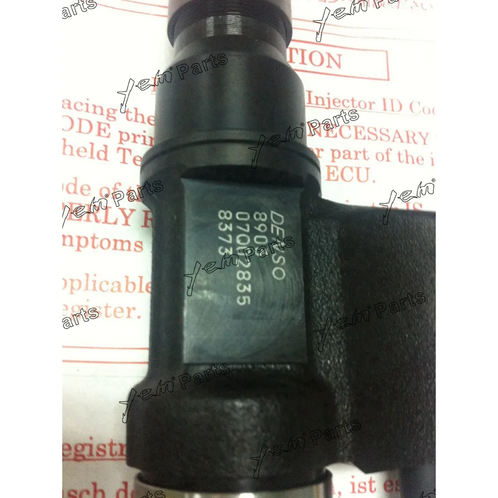 6HK1 Injector for Isuzu Diesel Engine 2