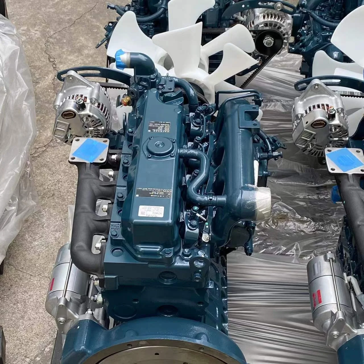 KRRK-parts D1703 Engine Full of Gasket set with Head Gasket fits for Kubota Tractors L3300 L3410 L3240 L3400 L3430 L35TL