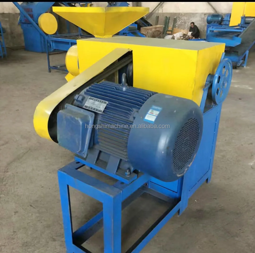 Truck Tire Particle Crusher Shredder Waste Tyre Recycling Rubber Powder