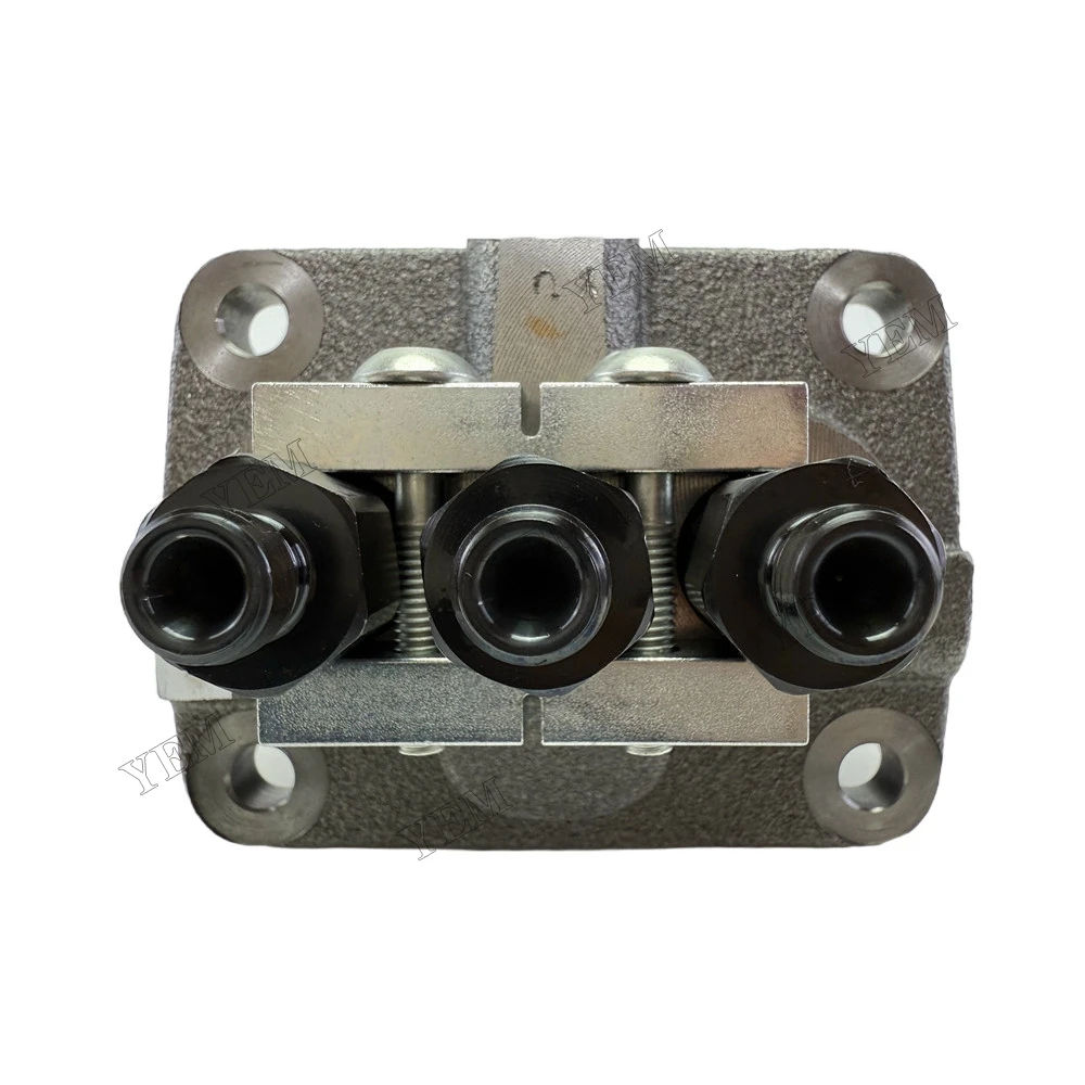 Fuel Injection Pump 1G723-51013 Fit for Kubota D1503 Engine 4