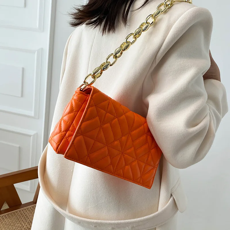 Wholesale Contrast Color Simple Small Square Bag Thick Chain Single  Shoulder Armpit 2022 Winter Fashion Armpit Handbag From m.