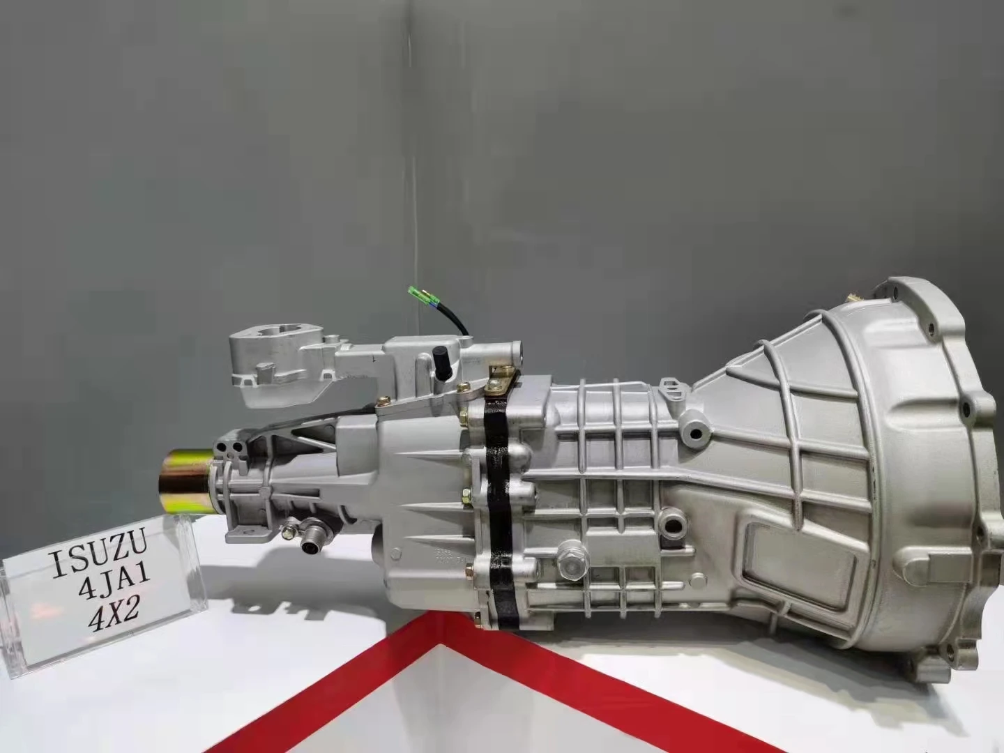 Automotive Transmission Gearbox Assy Gearbox Assembly For Isuzu Dmax