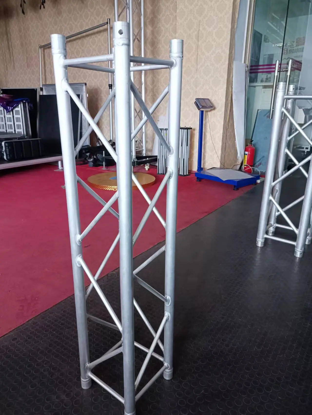 Heavy Loading Big 800*1200mm Long Span Box Truss Spigot Roof Truss On ...