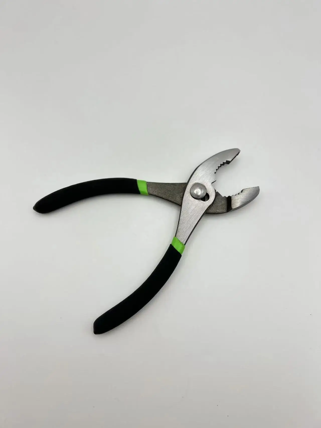 Multi-Function 6" Slip Joint Combination Pliers Carbon Steel Hand Tools with Plastic Molded Handle OEM Supported details