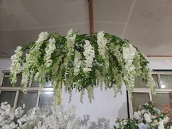 Ramo Di Fiori Di Ciliegio Vettoriale Con Fiore Di Sakura E Disegno Di Fiori Di Ciliegio Con Gemme Di Ciliegio 49326325