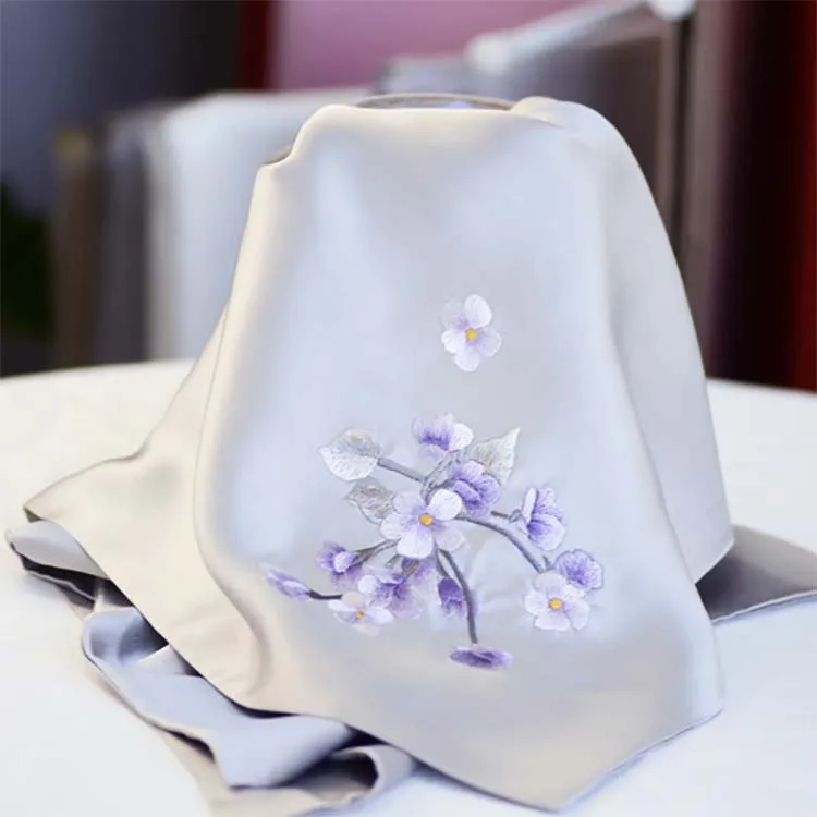 16mm Spring and Autumn Silk Scarf Flight Attendant Silk square Lady Silk Scarf 55cm Small Square Neck Scarf with Su Embroidery
