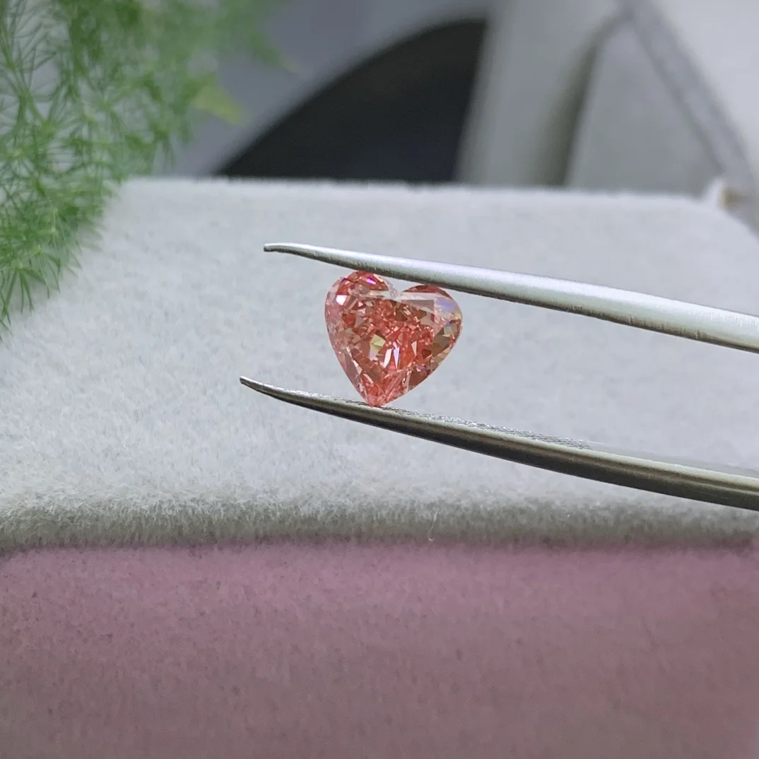 Fancy Intense Pink Heart 1.3CT VS1 Loose CVD HPHT Diamond 