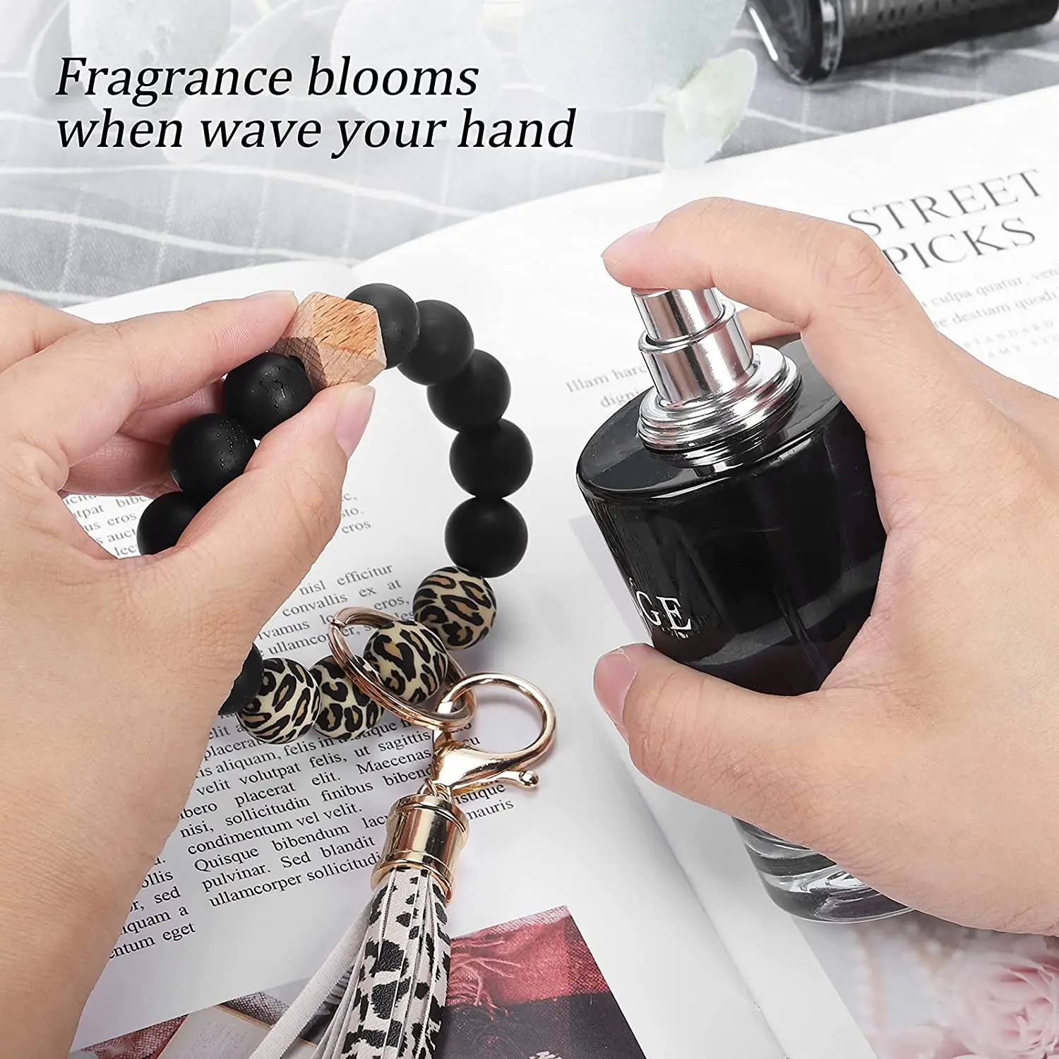 Ft275 Women Silicone Key Ring Bracelet Keychain Wristlet Silicone Bead Bangle Keyring Bracelets