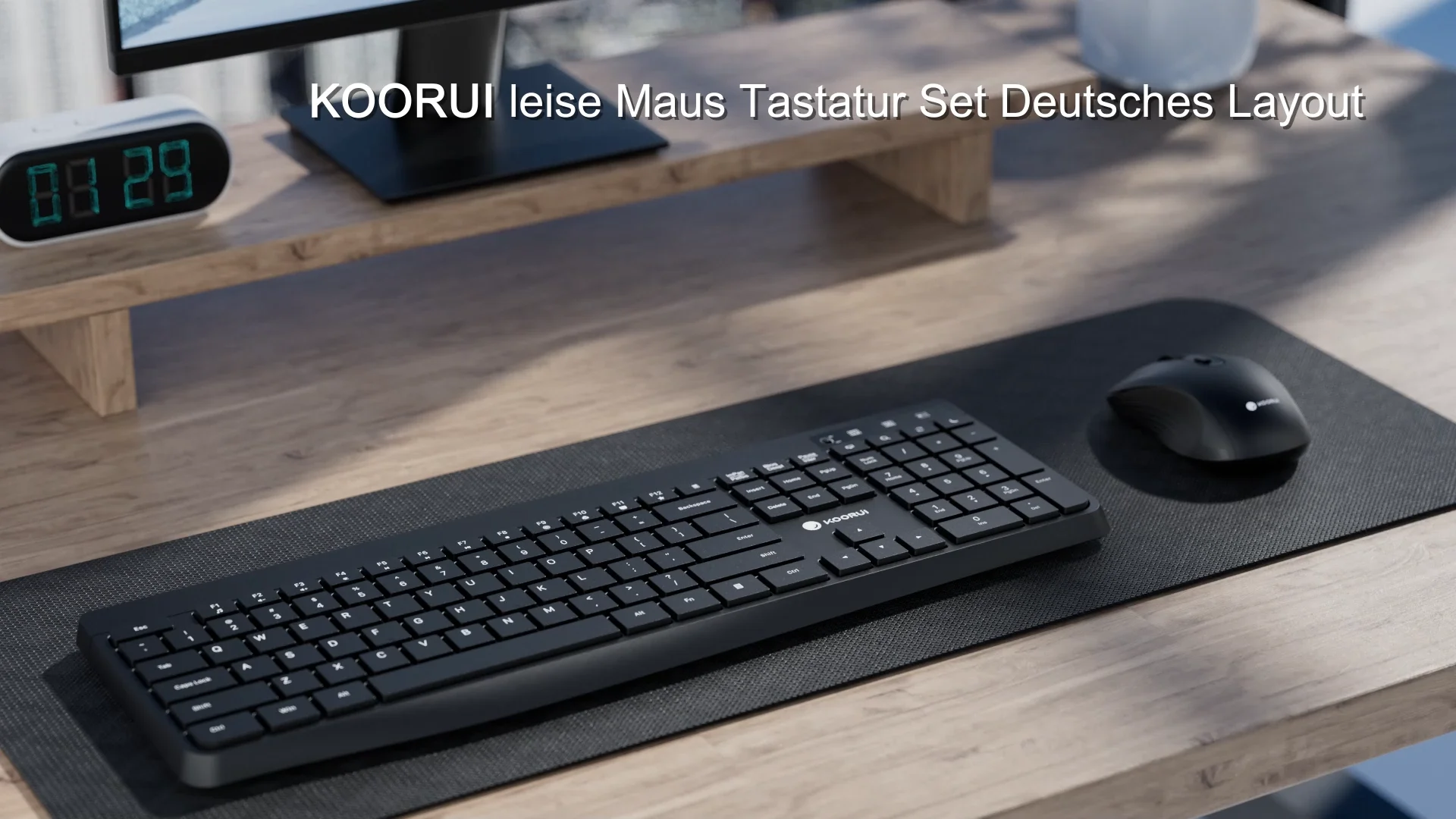 KOORUI Tastiera e Mouse Senza Fili, Layout Tedesco QWERTZ, 12 Tasti Funzione, 2.4 GHz, Tastiera Silenziosa per Windows, MacOS, Linux, Nero