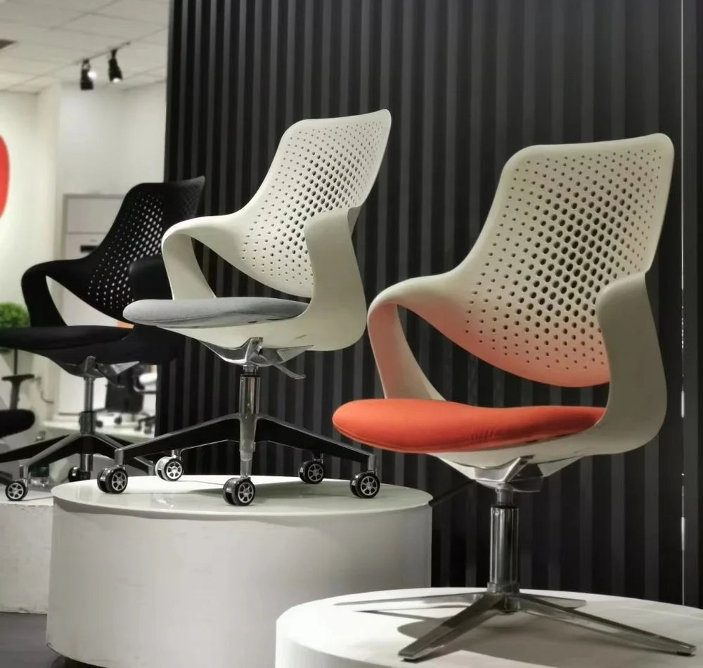Fabric Seat Chair Aluminium Swivel Base Five Wheels Adjustable Office Chair