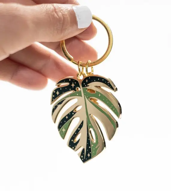 Wholesale custom metal craft decorated green leaf plant charms key chain