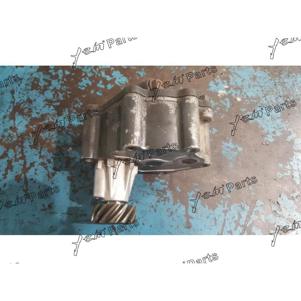 FD6 Water Pump for Nissan Engine Parts