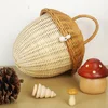 Bolso de bellota de ratán