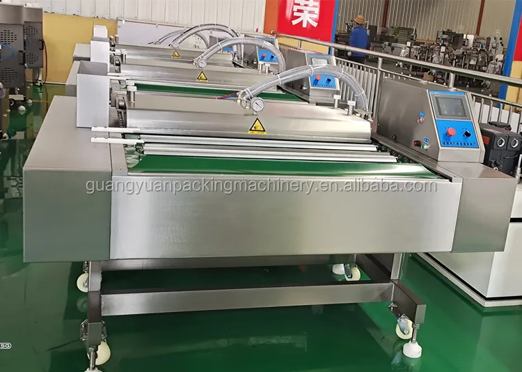 Military Bread Compressed Biscuits Continuous Vacuum Rolling Packaging Machine Conveyor Belt Vacuum Packing Machine