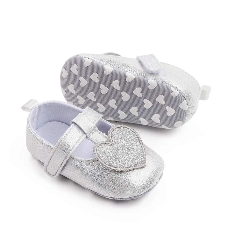 Wholesale Heart Design Bling Baby Girl Shoes Summer Girl Shoes supplier