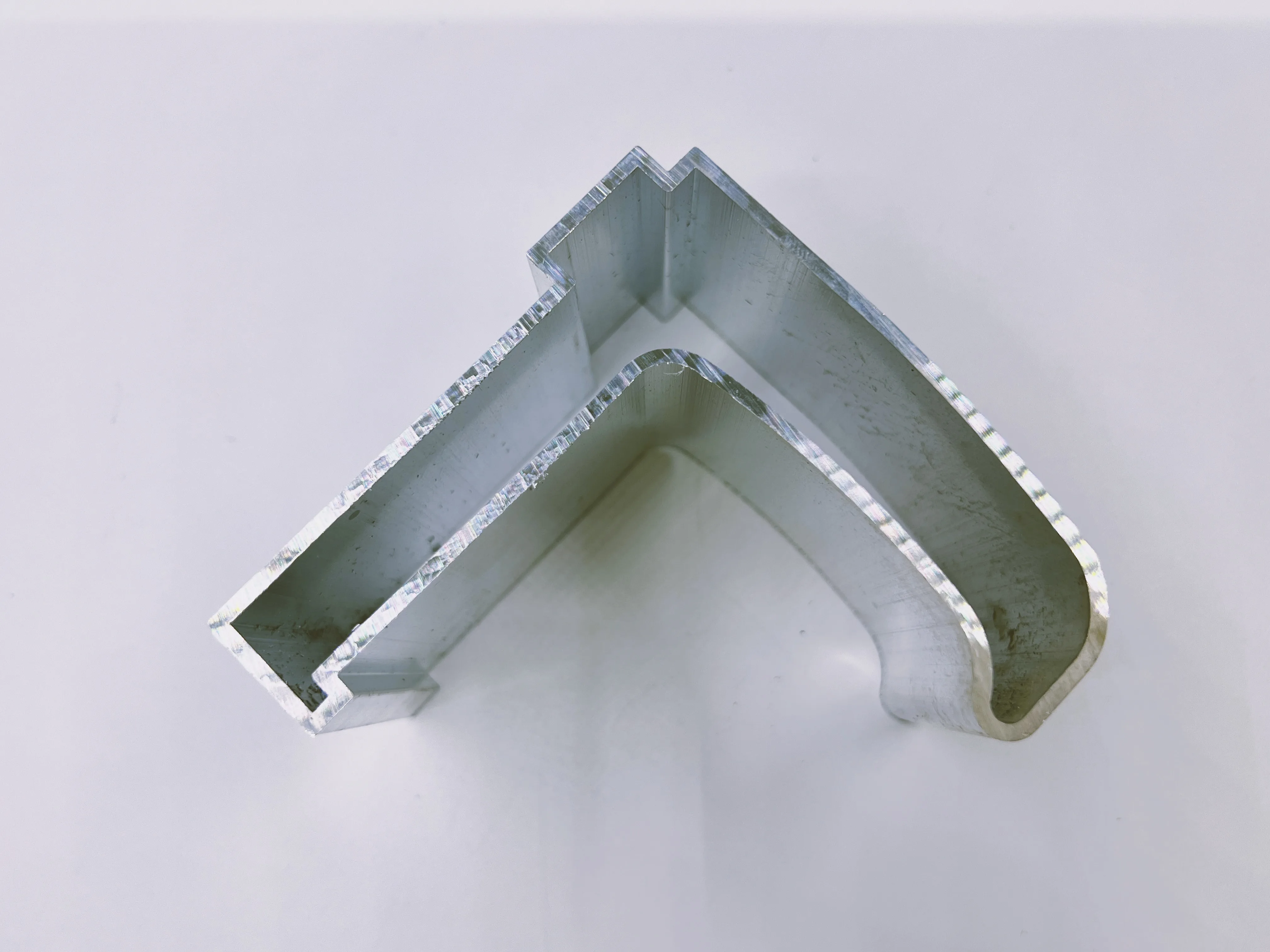 6000 Series Table Edges Angle Profile Aluminium Cutting Shape Grade Materials OEM ODM Service Place Model Alloy 2025