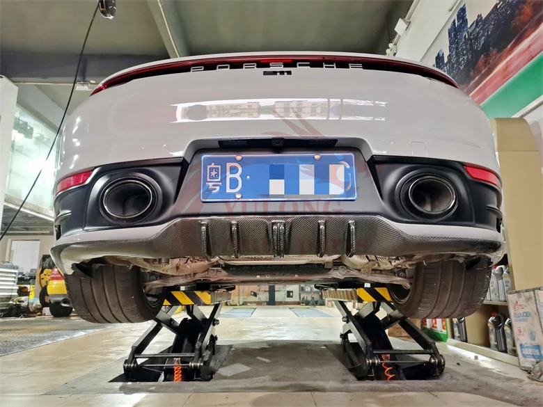 Techart Style Carbon Fiber Rear Diffuser for Porsche 992