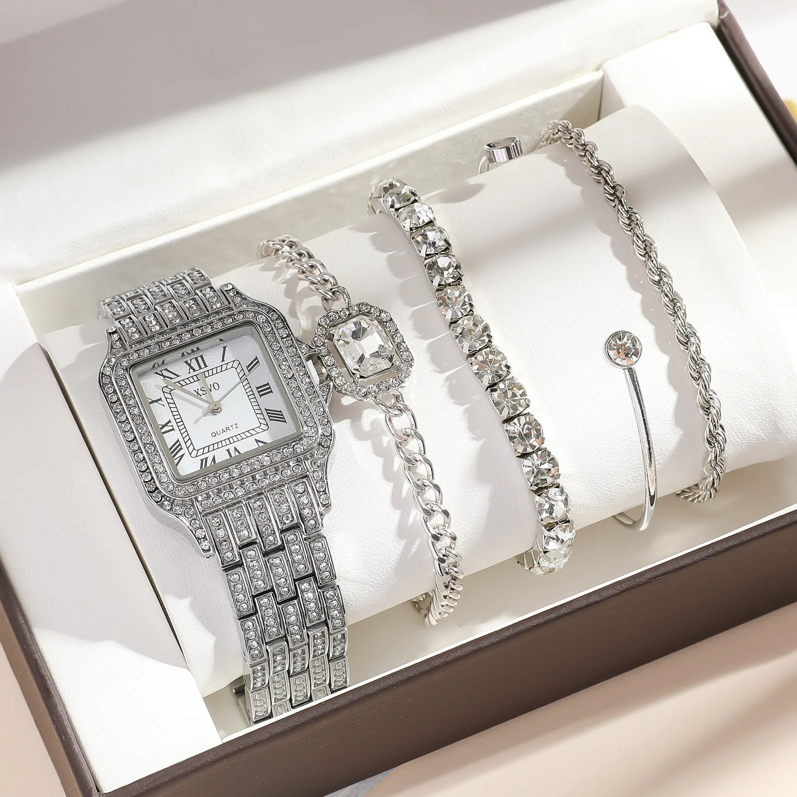 Shop Our 5 Pcs Fashion Women Watch Gift Set - Luxury & Style