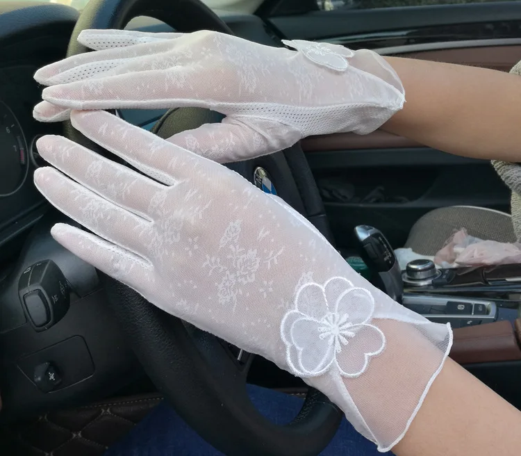 weeding gloves