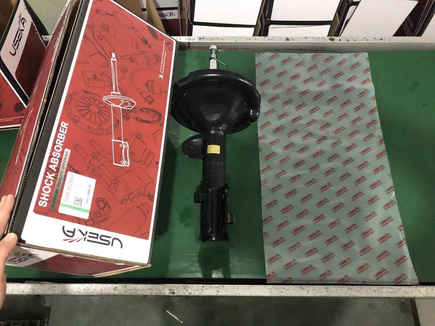 USEKA OEM 8200675687 Auto Part Front Shock Absorber for Renault Kangoo