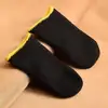 Gris y Amarillo